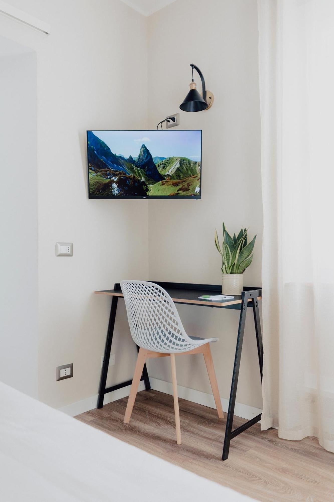 Apartamento Raggio Di Sole Domodossola Exterior foto