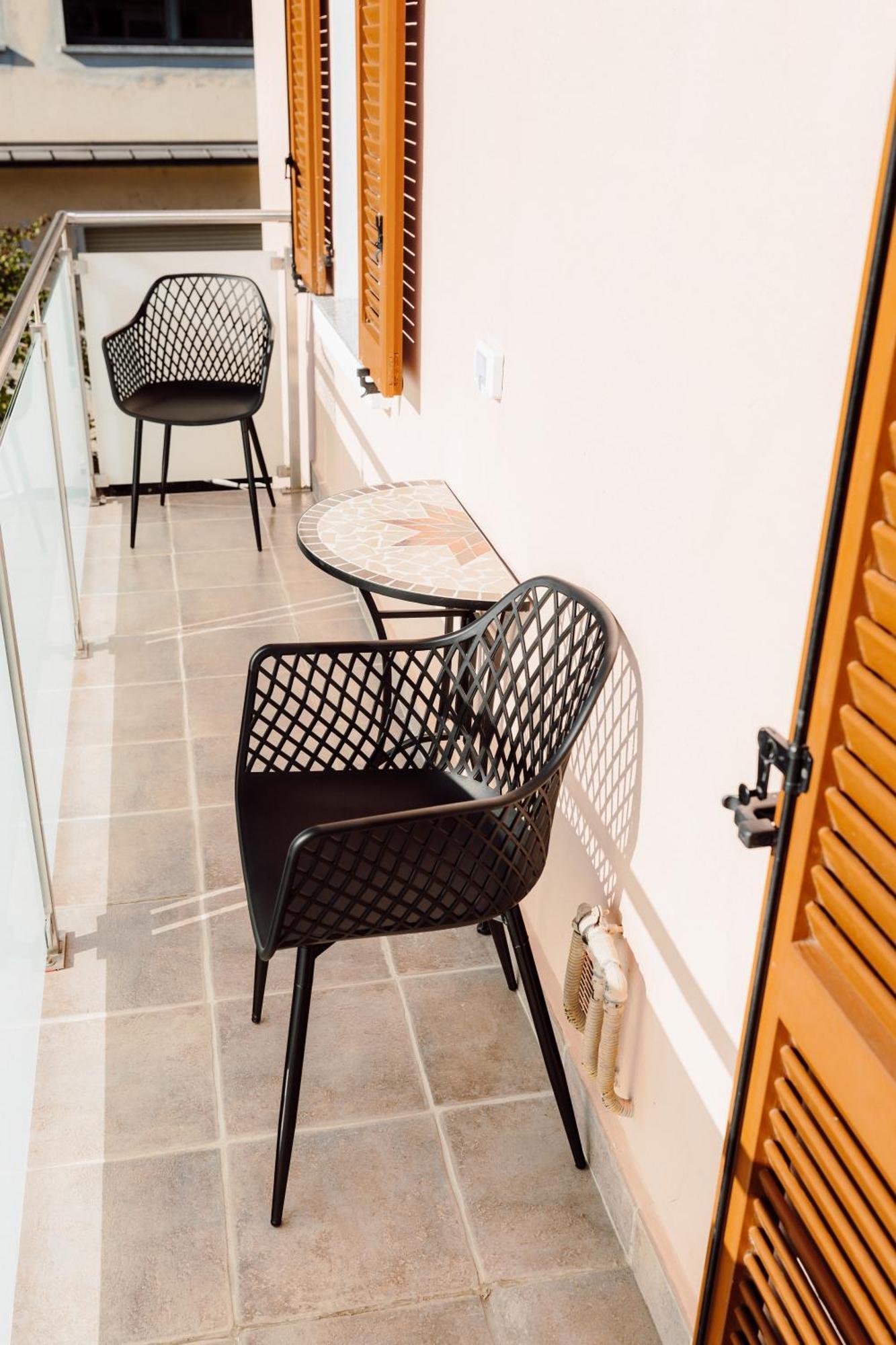 Apartamento Raggio Di Sole Domodossola Exterior foto